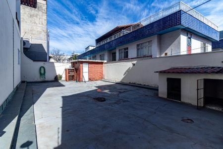 Casa à venda com 309m², 7 quartos e 6 vagasFoto 08