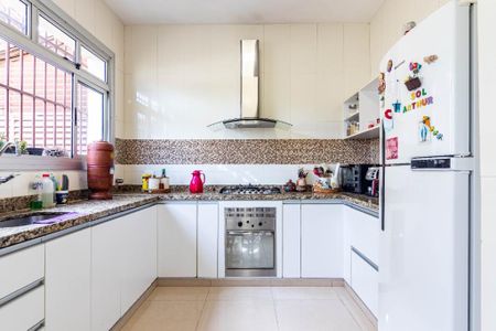 Casa à venda com 309m², 7 quartos e 6 vagasFoto 26