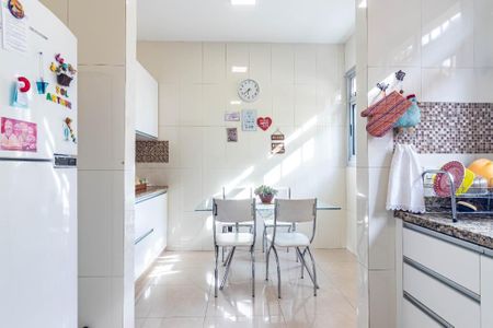 Casa à venda com 309m², 7 quartos e 6 vagasFoto 23