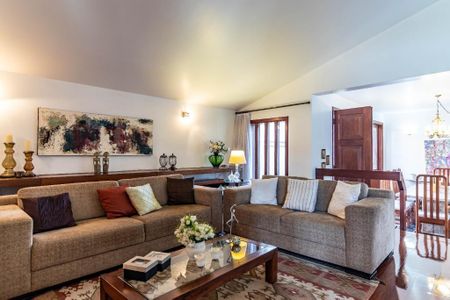 Casa à venda com 309m², 7 quartos e 6 vagasFoto 33