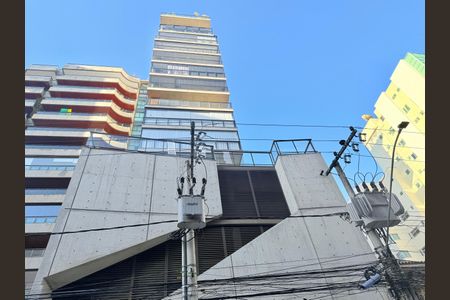 Apartamento para alugar com 250m², 4 quartos e 4 vagas