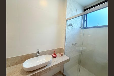 Apartamento para alugar com 250m², 4 quartos e 4 vagas