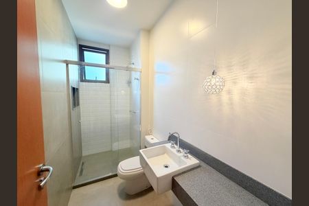 Apartamento para alugar com 250m², 4 quartos e 4 vagas