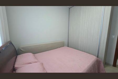 Casa de condomínio para alugar com 223m², 3 quartos e 4 vagas