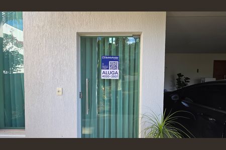Casa de condomínio para alugar com 223m², 3 quartos e 4 vagas