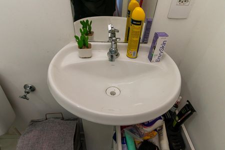 Apartamento à venda com 30m², 1 quarto e sem vagaBanheiro da Suíte