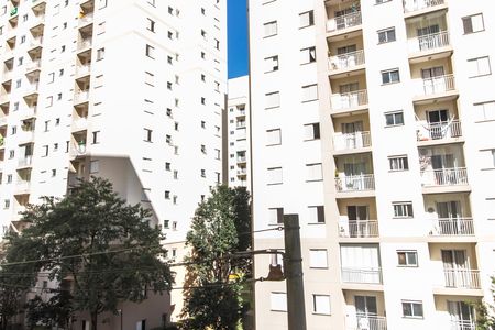 Vista da Sacada de apartamento à venda com 3 quartos, 69m² em Jardim Tupanci, Barueri