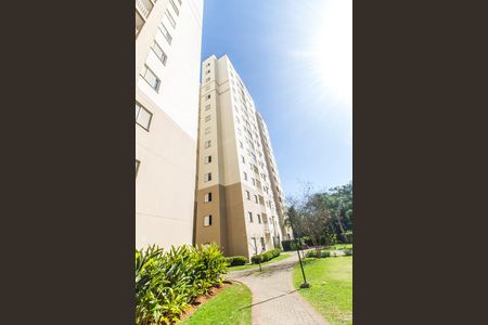 Fachada do bloco de apartamento à venda com 3 quartos, 69m² em Jardim Tupanci, Barueri
