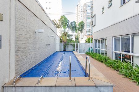Área comum - Piscina de apartamento para alugar com 2 quartos, 49m² em Vila Gumercindo, São Paulo