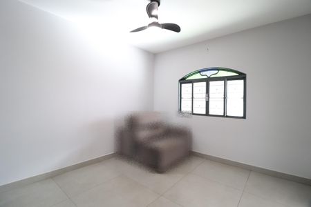 Casa para alugar com 160m², 3 quartos e 4 vagasSala