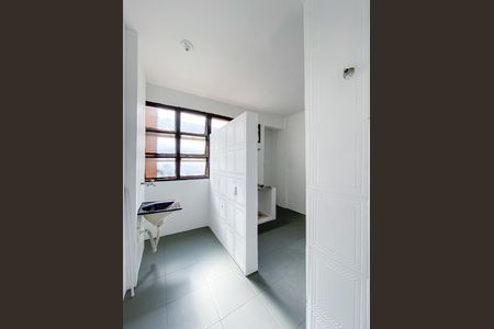 Apartamento à venda com 76m², 2 quartos e 1 vaga