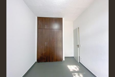 Apartamento à venda com 76m², 2 quartos e 1 vaga