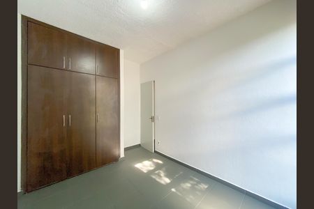 Apartamento à venda com 76m², 2 quartos e 1 vaga