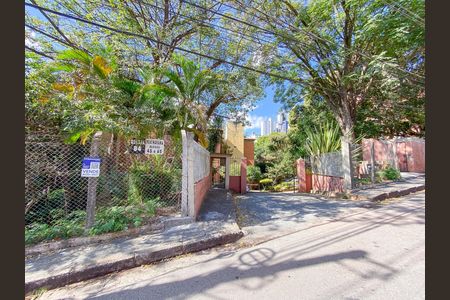 Apartamento à venda com 76m², 2 quartos e 1 vaga