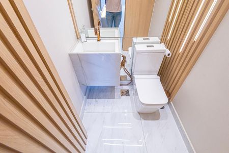 Apartamento à venda com 193m², 3 quartos e 3 vagas Apartamento à venda com 193m², 3 quartos e 3 vagasLavabo