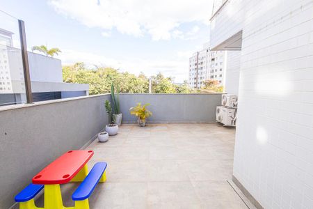 Apartamento à venda com 193m², 3 quartos e 3 vagas Apartamento à venda com 193m², 3 quartos e 3 vagasÁrea privativa