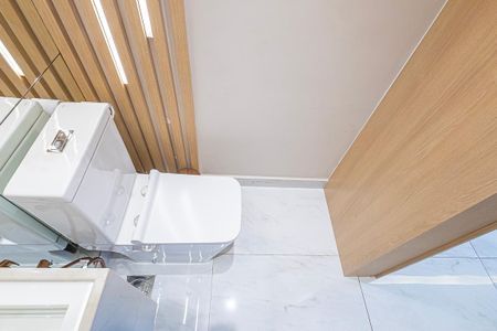 Apartamento à venda com 193m², 3 quartos e 3 vagas Apartamento à venda com 193m², 3 quartos e 3 vagasLavabo