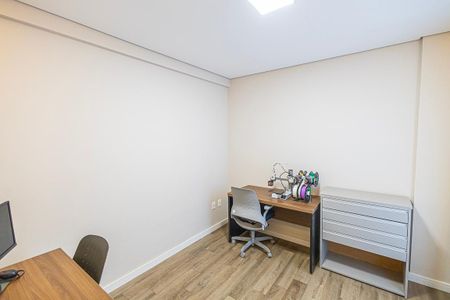 Apartamento à venda com 193m², 3 quartos e 3 vagas Apartamento à venda com 193m², 3 quartos e 3 vagasQuarto 2