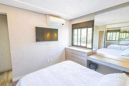 Apartamento à venda com 193m², 3 quartos e 3 vagas Apartamento à venda com 193m², 3 quartos e 3 vagasSuíte