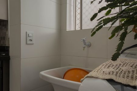 Apartamento à venda com 60m², 2 quartos e 1 vagaÁrea de Serviço