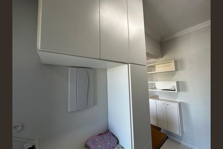 Apartamento à venda com 81m², 3 quartos e 2 vagas Apartamento à venda com 81m², 3 quartos e 2 vagasCozinha