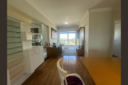 Apartamento à venda com 81m², 3 quartos e 2 vagas Apartamento à venda com 81m², 3 quartos e 2 vagasSala