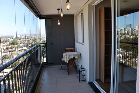 Apartamento à venda com 81m², 3 quartos e 2 vagas Apartamento à venda com 81m², 3 quartos e 2 vagasVaranda da Sala