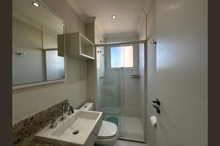 Apartamento à venda com 81m², 3 quartos e 2 vagas Apartamento à venda com 81m², 3 quartos e 2 vagasBanheiro Social