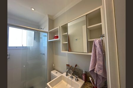 Apartamento à venda com 81m², 3 quartos e 2 vagas Apartamento à venda com 81m², 3 quartos e 2 vagasBanheiro da Suíte
