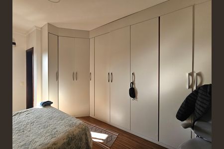 Apartamento à venda com 106m², 3 quartos e 2 vagas Apartamento à venda com 106m², 3 quartos e 2 vagasQuarto