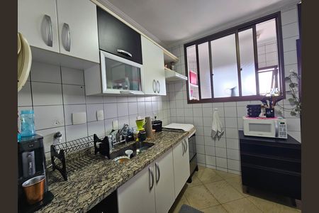 Apartamento à venda com 106m², 3 quartos e 2 vagas Apartamento à venda com 106m², 3 quartos e 2 vagasCozinha