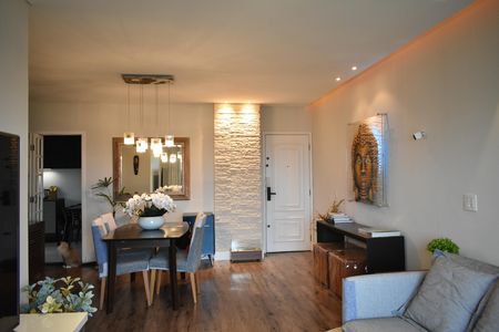 Apartamento à venda com 101m², 3 quartos e 1 vagaSala