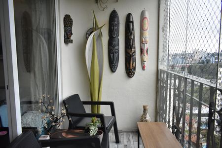 Apartamento à venda com 101m², 3 quartos e 1 vagaSacada