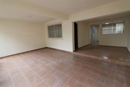 Casa à venda com 172m², 4 quartos e 2 vagasGaragem