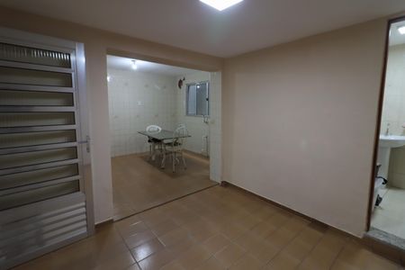 Casa à venda com 172m², 4 quartos e 2 vagasCozinha