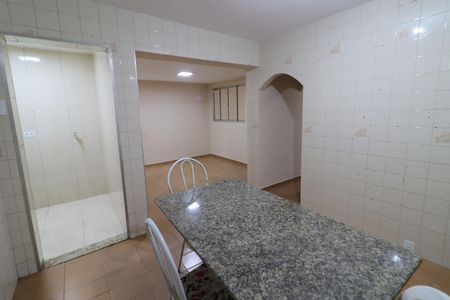 Casa à venda com 172m², 4 quartos e 2 vagasCozinha