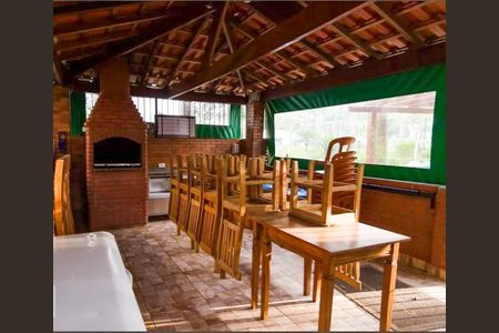 Apartamento à venda com 53m², 2 quartos e 1 vagaChurrasqueira