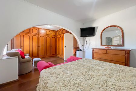 Quarto 1 de casa à venda com 3 quartos, 331m² em Bela Vista, Osasco