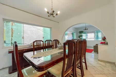 Sala de casa à venda com 3 quartos, 331m² em Bela Vista, Osasco