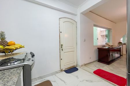 Casa à venda com 331m², 3 quartos e 8 vagas Casa à venda com 331m², 3 quartos e 8 vagasCozinha