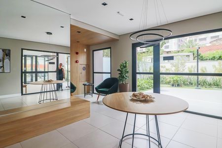 Apartamento à venda com 29m², 1 quarto e sem vaga Apartamento à venda com 29m², 1 quarto e sem vagaHall