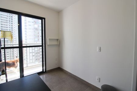 Apartamento à venda com 29m², 1 quarto e sem vaga Apartamento à venda com 29m², 1 quarto e sem vagaSala