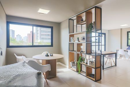 Apartamento à venda com 29m², 1 quarto e sem vaga Apartamento à venda com 29m², 1 quarto e sem vagaÁrea comum - Salão de festas
