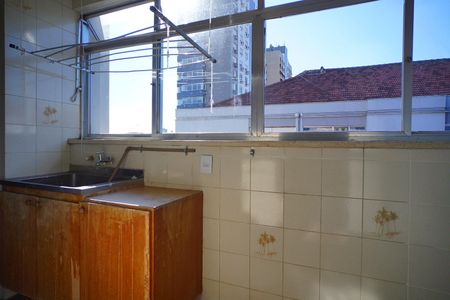 Área de serviço de apartamento à venda com 2 quartos, 69m² em Jardim Itu, Porto Alegre