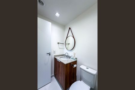 Banheiro de apartamento para alugar com 2 quartos, 64m² em Quarta Parada, São Paulo