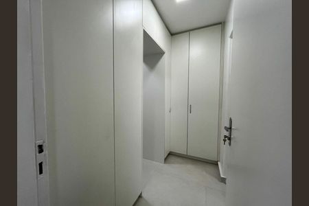 Apartamento para alugar com 70m², 2 quartos e 1 vaga