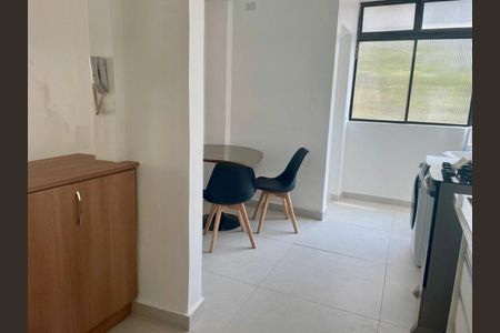 Apartamento para alugar com 70m², 2 quartos e 1 vaga