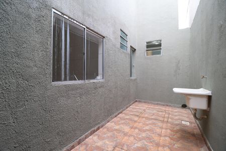 Apartamento para alugar com 45m², 2 quartos e 1 vagaÁrea de Serviço