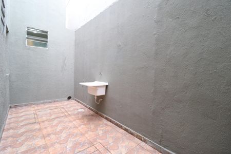 Apartamento para alugar com 45m², 2 quartos e 1 vagaÁrea de Serviço