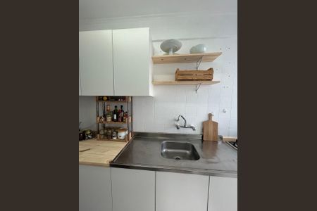 Apartamento para alugar com 76m², 2 quartos e sem vagaCozinha